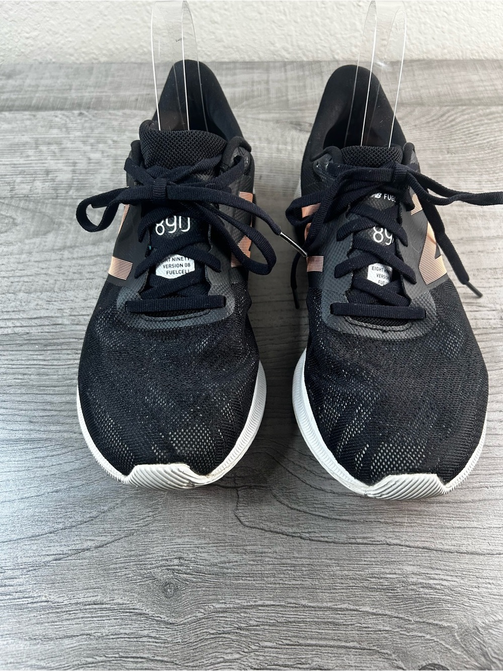 New Balance Fuel Cell 890 Women’s Size 9 Black Sneakers with Copper 'N' Accent - Picture 4 of 16